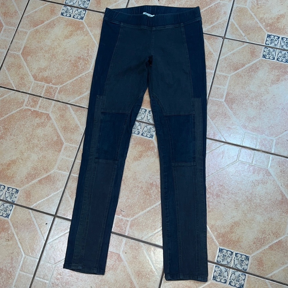 Prairie Underground Women's Dark Blue Jeans